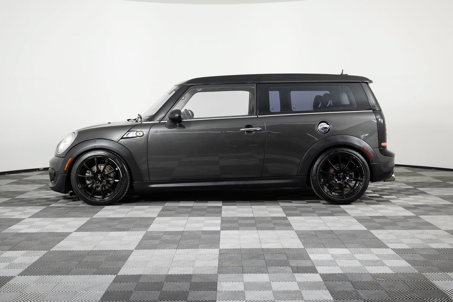 Used 2013 MINI Cooper Clubman S FWD image 3