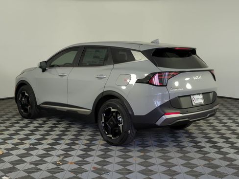 New 2026 Kia Sportage EX image 5