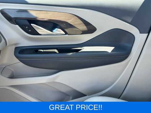 Used 2022 GMC Terrain Denali AWD/4WD image 15