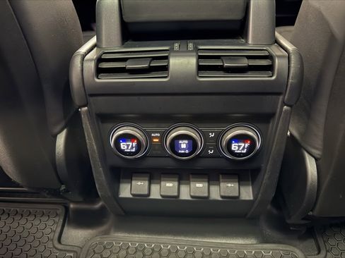 Used 2020 Land Rover Defender 110 HSE image 20