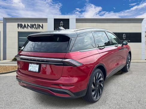 New 2026 Lincoln Nautilus Reserve w/ Jet Appearance Package AWD/4WD image 7
