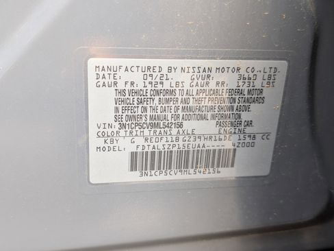 Used 2021 Nissan Kicks SV FWD image 34