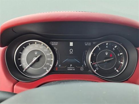 Used 2022 Maserati Ghibli Modena Q4 image 10