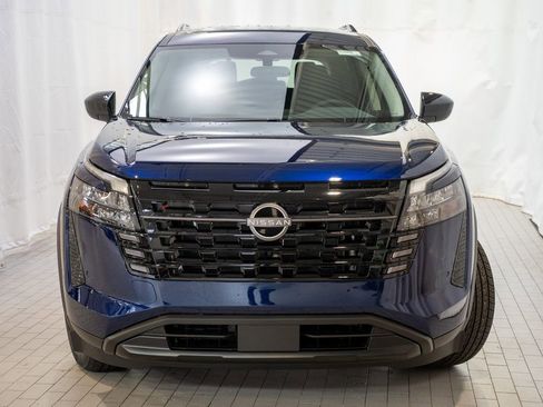 New 2026 Nissan Pathfinder SV image 2