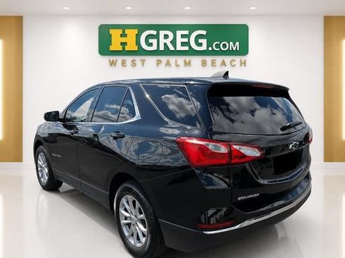 Used 2020 Chevrolet Equinox LT FWD image 2