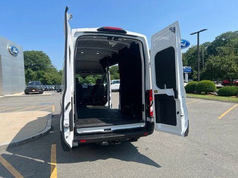 Used 2024 Ford Transit 350 148 High Roof AWD w/ Load Area Protection Package image 9