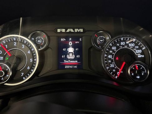 Used 2024 RAM 2500 Big Horn w/ Bed Utility Group image 18