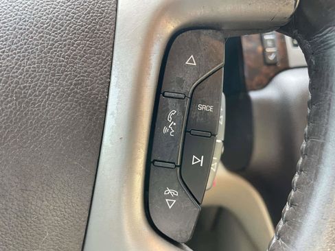 Used 2013 GMC Yukon XL Denali image 19