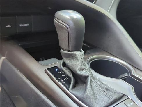 Certified 2024 Toyota Camry SE FWD image 24