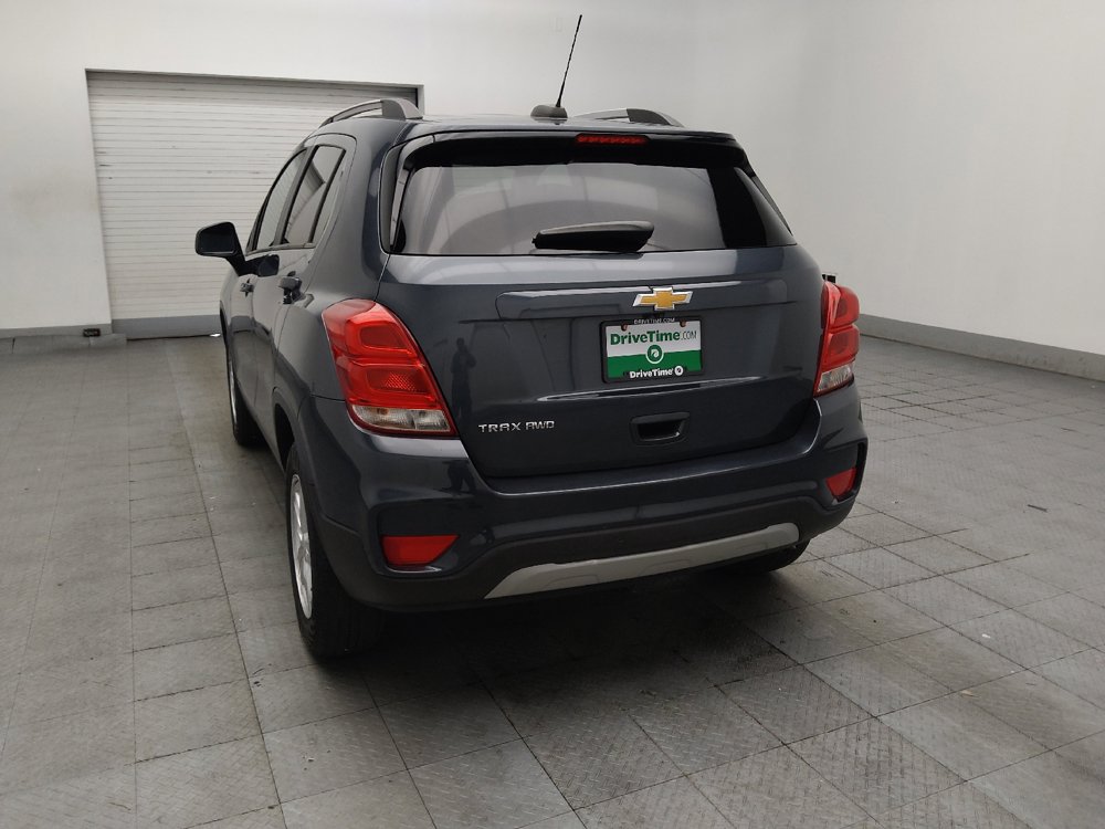 Used 2021 Chevrolet Trax LT w/ LT Convenience Package AWD/4WD image 5