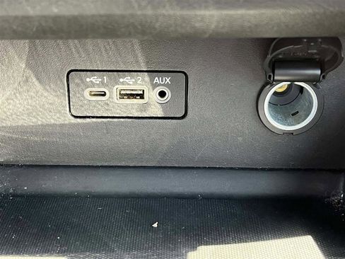 Used 2024 Nissan Altima 2.5 SV image 26