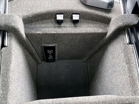 Used 2017 Mercedes-Benz GLE 350 4MATIC image 15