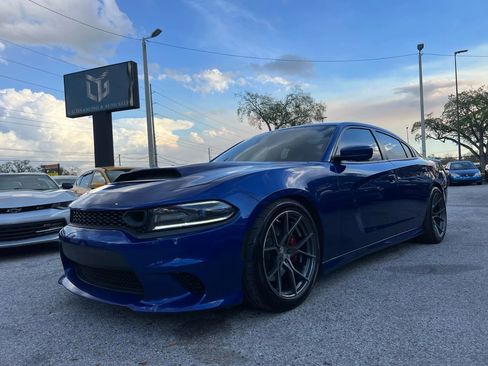 Used 2018 Dodge Charger R/T Scat Pack image 1