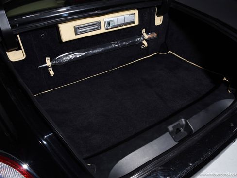 Used 2005 Bentley Arnage RL image 39