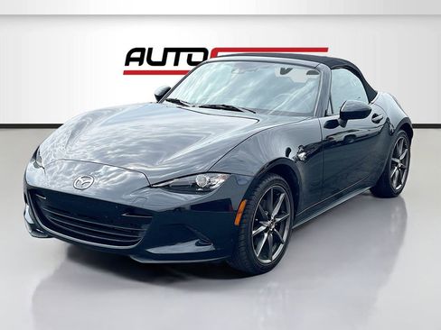 Used 2016 MAZDA MX-5 Miata Grand Touring image 3