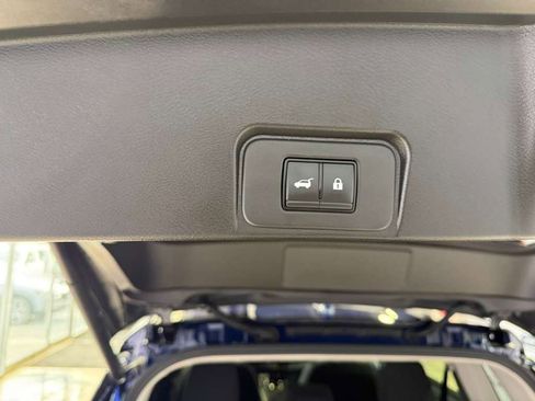 Used 2026 Nissan Rogue SV image 51