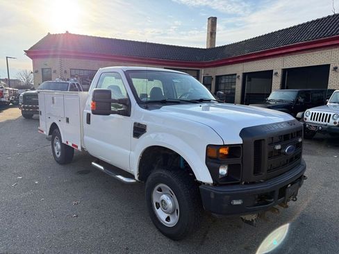 Used 2008 Ford F250 XL image 2