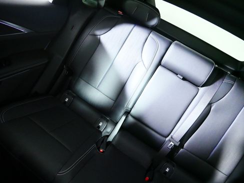 Used 2024 Cadillac Lyriq Luxury w/ LPO, Floor Liner Package AWD/4WD image 12