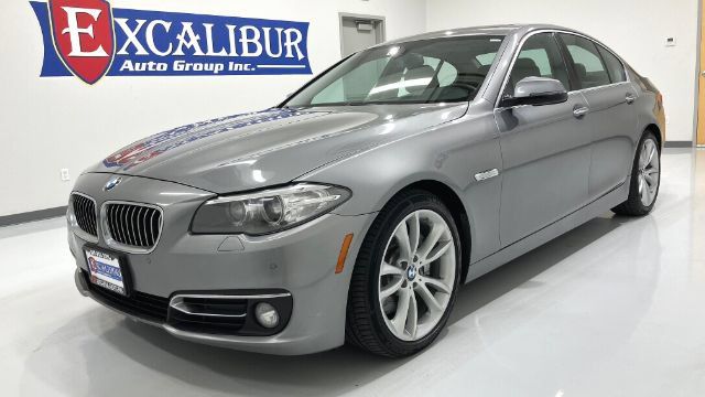 Used 2014 BMW 535d xDrive AWD/4WD image 8