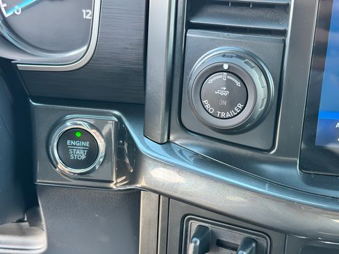 Used 2022 Ford F150 XLT w/ Equipment Group 302A High AWD/4WD image 19