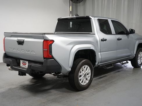 Certified 2025 Toyota Tacoma SR image 8