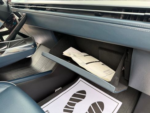 Certified 2025 Cadillac Escalade IQ Luxury 2 w/ LPO, Premium Carpet Package AWD/4WD image 44