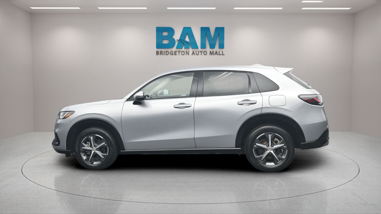 Used 2024 Honda HR-V EX-L image 5