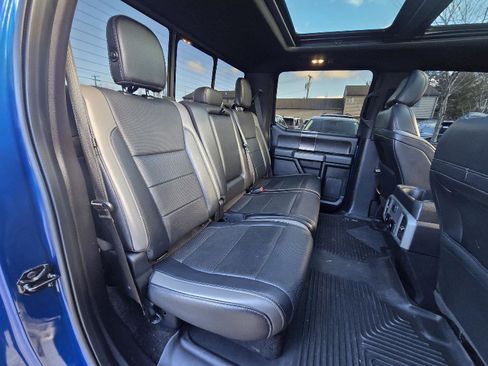 Used 2018 Ford F150 Raptor w/ Equipment Group 801A Mid image 23