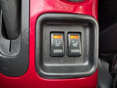 Used 2011 Nissan Juke SL AWD/4WD image 18
