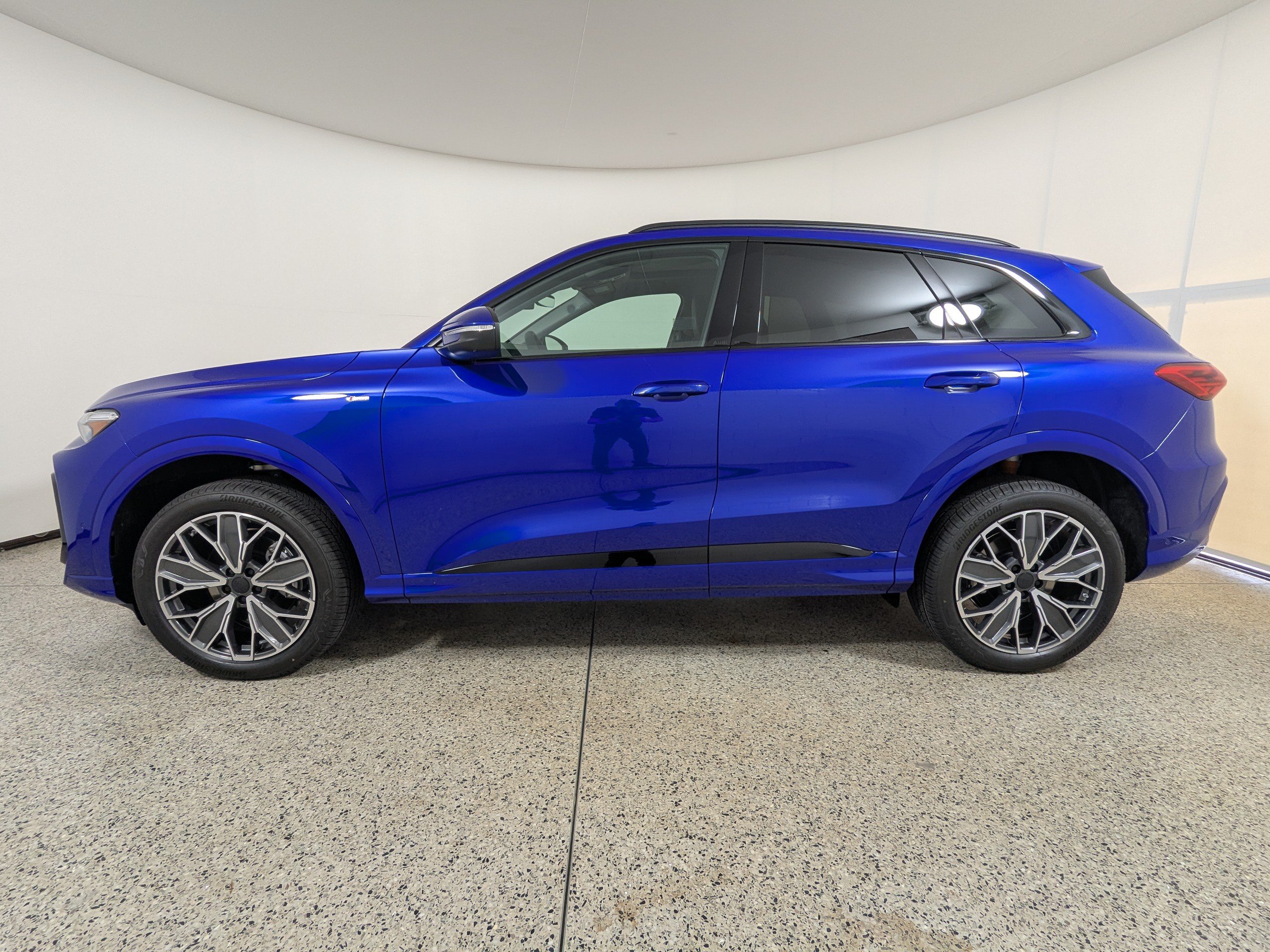 New 2026 Audi Q5 Premium Plus AWD/4WD image 4