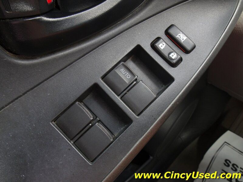Used 2011 Toyota RAV4 4WD w/ Base L4 Extra Value Pkg image 19