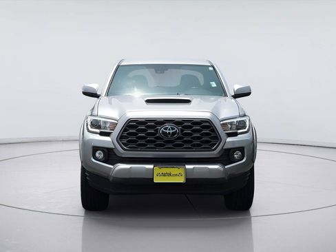 Used 2023 Toyota Tacoma TRD Sport AWD/4WD image 3