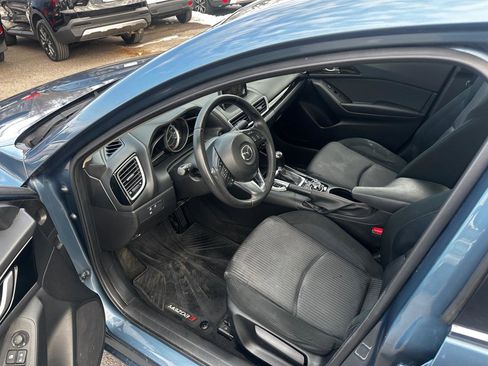 Used 2015 MAZDA MAZDA3 i Touring image 9