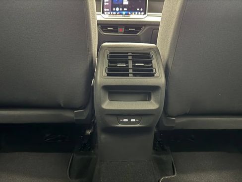 Used 2025 Volkswagen Tiguan S FWD image 34