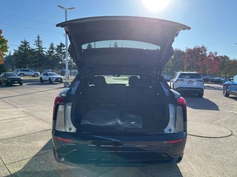 New 2026 Chevrolet Blazer EV RS image 16