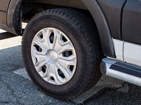 Used 2024 Ford Transit 250 Low Roof w/ Exterior Upgrade Package image 7