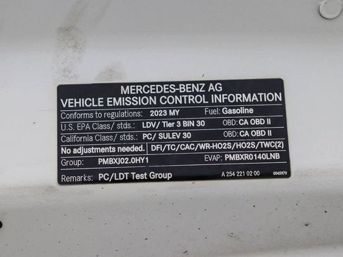 Used 2023 Mercedes-Benz GLC 300 image 28
