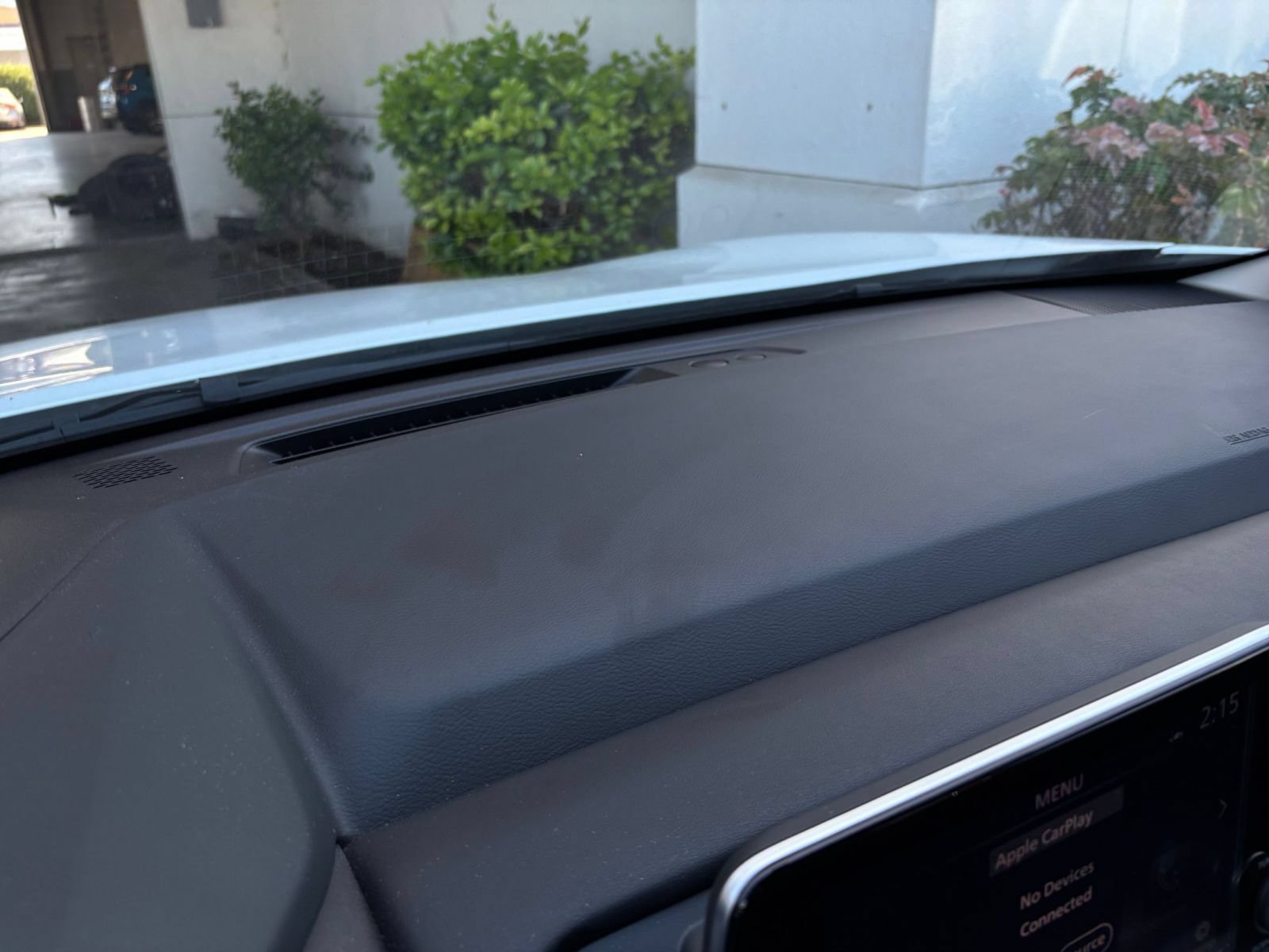 Used 2025 Nissan Rogue SV FWD image 16