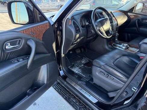 Used 2020 Nissan Armada SL w/ Premium Package image 19