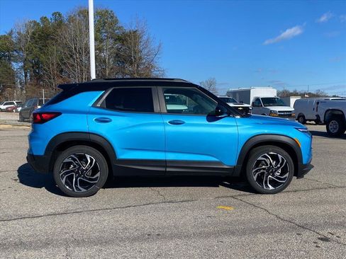 New 2026 Chevrolet TrailBlazer RS w/ Convenience Package FWD image 2