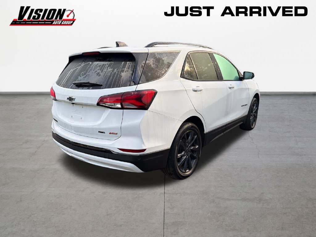 Used 2024 Chevrolet Equinox RS w/ RS Leather Package AWD/4WD image 5