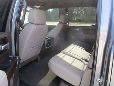 Used 2021 GMC Sierra 1500 SLT w/ SLT Premium Plus Package RWD image 16