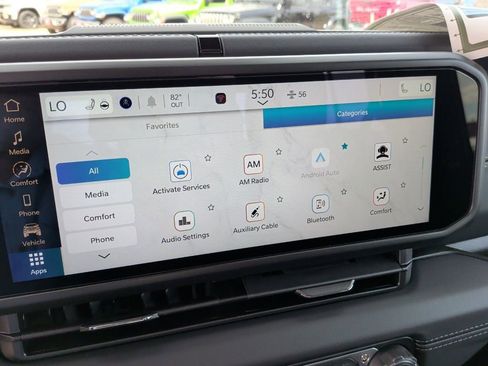 New 2026 Jeep Gladiator Sport image 25