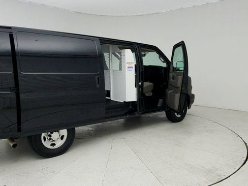 Used 2021 Chevrolet Express 2500 w/ Driver Convenience Package RWD image 13