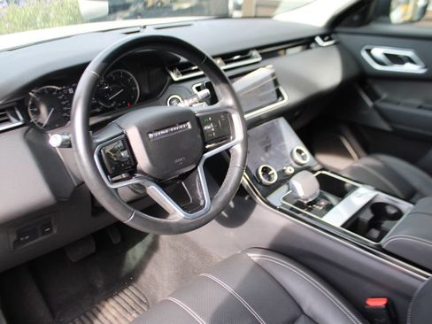 Certified 2022 Land Rover Range Rover Velar S image 4