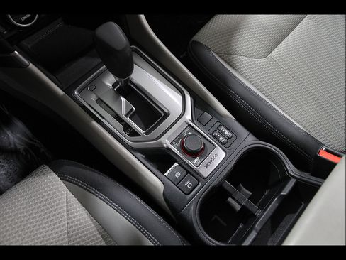 Used 2023 Subaru Forester Premium AWD/4WD image 19