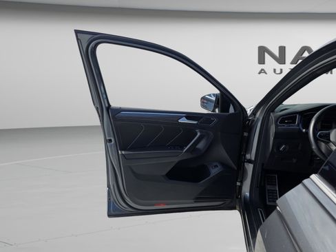 Used 2022 Volkswagen Tiguan SEL R-Line image 26