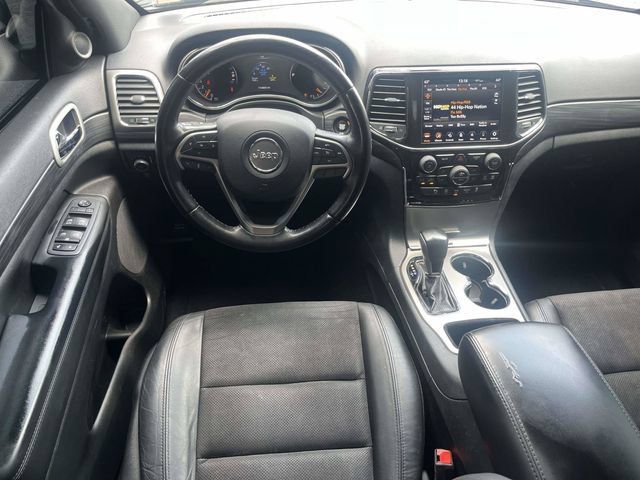 Used 2022 Jeep Grand Cherokee Laredo X RWD image 17