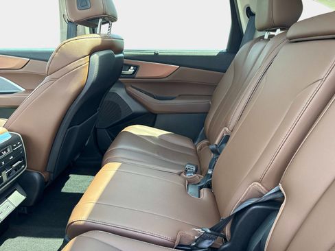 Used 2023 Acura MDX FWD w/ Technology Package image 13