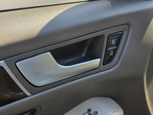 Used 2012 Audi Q5 2.0T Premium Plus image 24